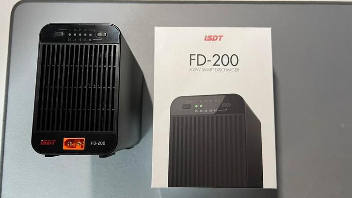 ISDT FD-200, Hobby en Vrije tijd, Modelbouw | Radiografisch | Auto's, Zo goed als nieuw, Onderdeel, Elektro, Overige schalen, Ophalen of Verzenden