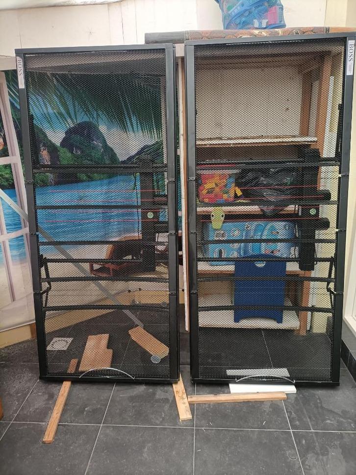 2x elektrische boss spiraal 90x200 met draadloze bediening, Huis en Inrichting, Slaapkamer | Matrassen en Bedbodems, Zo goed als nieuw