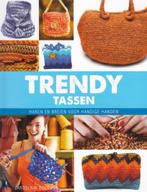 Jaroslava Dovcová - Trendy Tassen - 2014, Boeken, Hobby en Vrije tijd, Jaroslava Dovcová, Ophalen of Verzenden, Breien en Haken