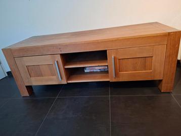 Massief Houten TV Meubel beschikbaar voor biedingen