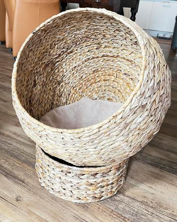 NIEUW! Kattenmand 65cm hoog beschikbaar voor biedingen