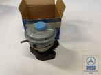 NOS ventiel uitlaatspruitstuk Mercedes-Benz M102 motor, -, -, Nieuw, Ophalen of Verzenden