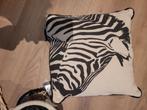Zebra Kussen -krukje-mandje Decoratief, Huis en Inrichting, Woonaccessoires | Kussens, Ophalen of Verzenden, Zo goed als nieuw
