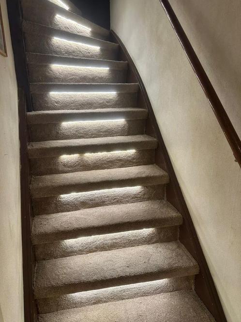 Dichte trap / verlichting  €999.- incl montage, Huis en Inrichting, Stoffering | Vloerbedekking, Zo goed als nieuw, Tapijt, Ophalen of Verzenden