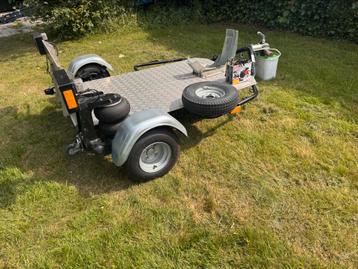 Van Vossen Airtrailer motoraanhanger / luchtgeveerd beschikbaar voor biedingen
