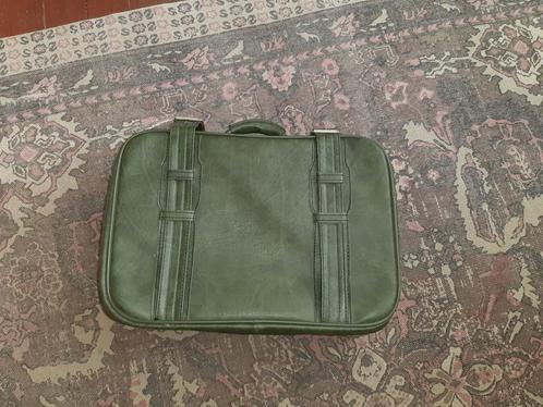 Vintage, Leren, Groene Koffer, Koffertje. Zeer goede staat., Sieraden, Tassen en Uiterlijk, Koffers, Gebruikt, Leer, Minder dan 50 cm