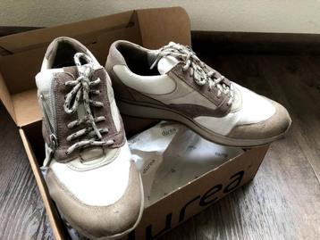 Durea sneakers maat 6,5 (maat 40) wijdte H