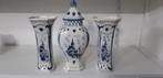 DELFTSBLAUW KASTSTEL, Antiek en Kunst, Antiek | Vazen, Ophalen