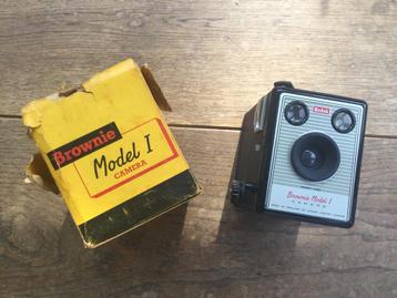Kodak Brownie Model 1 camera beschikbaar voor biedingen
