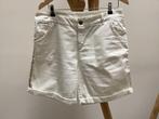 Mooie short , off white merk Maryley maat 42, Kort, Verzenden, Beige, Maat 42/44 (L)