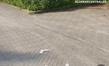 ROOIKORTING 400m2 heide grijs betonklinkers keiformaat  beschikbaar voor biedingen