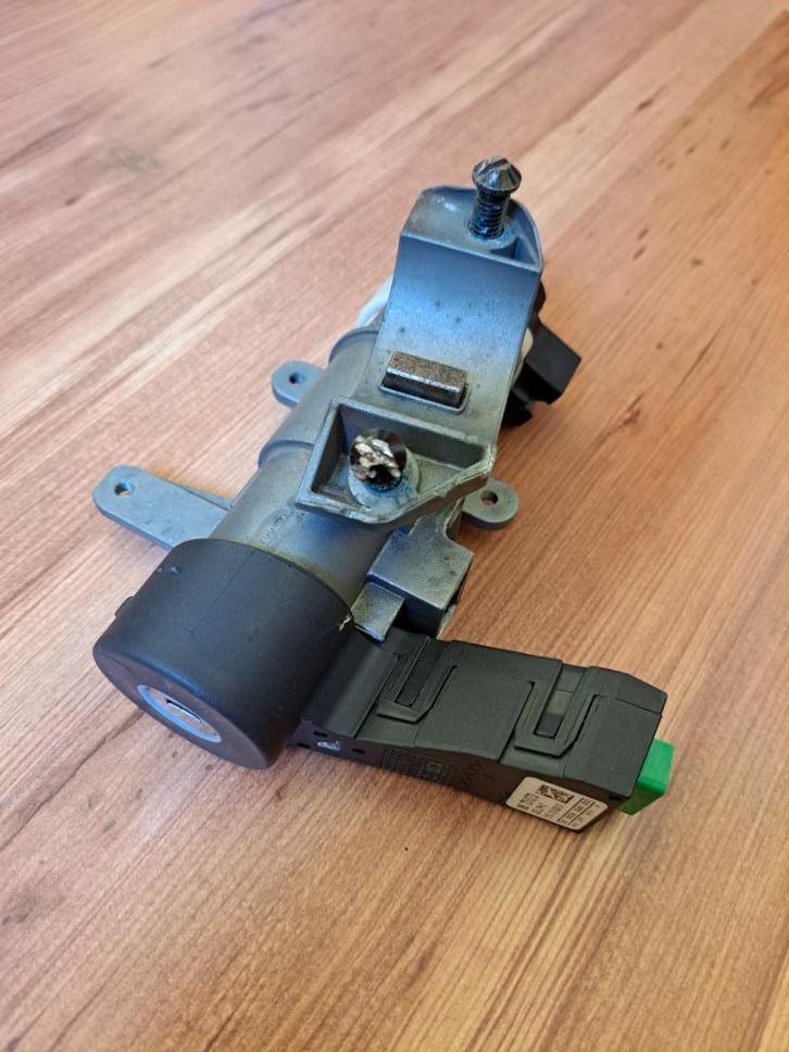 Volvo V70 Stuurslot met sleutel – Gebruikt, compleet, Auto diversen, Anti-diefstal, Zo goed als nieuw, Ophalen of Verzenden