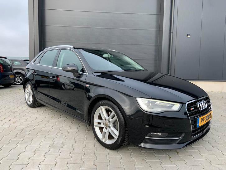 Audi A3 1.2TFSI S-Line 5Dr AUT Airco|Cruise|Navi|Stoelverwar, Auto's, Audi, Bedrijf, A3, ABS, Airbags, Airconditioning, Bluetooth