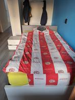 goed en ruim bed, Ophalen, Eenpersoons, Zo goed als nieuw, 120 cm