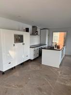 Witte keuken incl. inbouwapparatuur, Ophalen, Gebruikt, Wit, Graniet of Steen