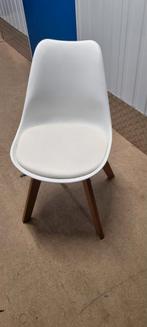 6 witte stoelen van Kick collection, Huis en Inrichting, Vijf, Zes of meer stoelen, Gebruikt, Hout, Wit