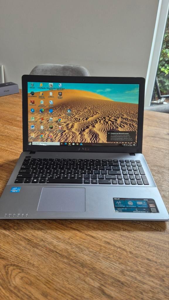 Asus X550C laptop, Computers en Software, Chromebooks, Gebruikt, 15 inch, 4 GB of minder, Ophalen