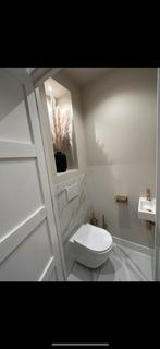 Aannemer, PVC Vloeren, badkamers, verbouwing, renovaties.