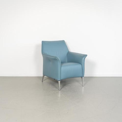 1x Leolux Mayuro Fauteuil Lichtblauw Leer - Chroom, Huis en Inrichting, Fauteuils, Zo goed als nieuw, Leer, Metaal, 50 tot 75 cm