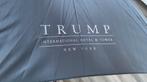 Originele Trump paraplu uit New York, Ophalen of Verzenden, Gebruikt, Grijs