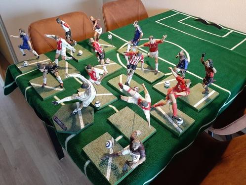 Soccerserie 16 voetbalpoppen (hoogte 15 cm.) Feyenoord Ajax, Verzamelen, Sportartikelen en Voetbal, Ophalen