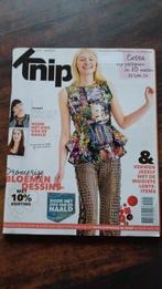 Knip , fleurige naaipatronen voor de lente, Ophalen of Verzenden, Zo goed als nieuw, Vrouw, Knipmode