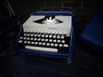 typemachine wit blauw sperry rand remington envoy 3 in koffe, Diversen, Typemachines, Ophalen of Verzenden