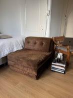 Retro Donkerbruine Slaapbank, Ophalen, Gebruikt, Stof, 75 tot 100 cm