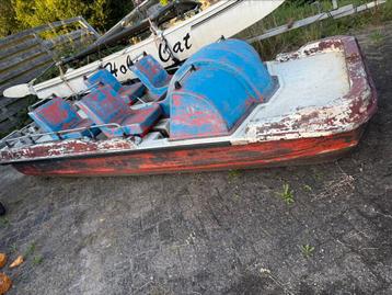 Waterfiets beschikbaar voor biedingen