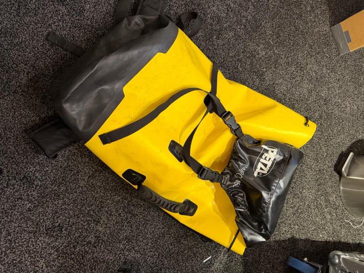 Petzl Transport 45L – stevige rugzak / duffeltas – €40, Sport en Fitness, Klimsport, Gebruikt, Klimsport-accessoire, Ophalen