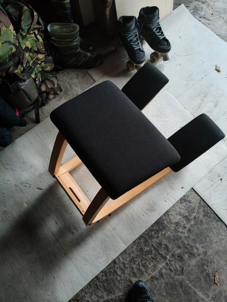 Ergonomische Kniestoel - Nieuwstaat!, Huis en Inrichting, Bureaustoelen, Ophalen of Verzenden