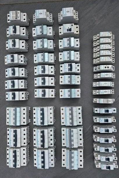 Hager installatie automaten, Doe-het-zelf en Verbouw, Elektra en Kabels, Zo goed als nieuw, Overige typen, Ophalen of Verzenden