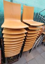 24 Prachtige kantinestoelen zeer nette stapelstoelen, Ophalen, Gebruikt, Metaal, Vijf, Zes of meer stoelen