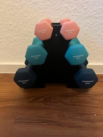 Dumbell set beschikbaar voor biedingen