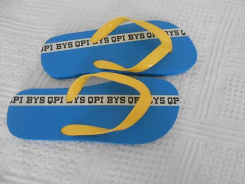 Quapi jongens slippers Blue maat 35/36 (ook 27/28 en 33/34), Kinderen en Baby's, Kinderkleding | Schoenen en Sokken, Nieuw, Overige typen