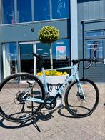 CUBE ATTAIN PRO 2024 58 cm frame, Fietsen en Brommers, Fietsen | Racefietsen, 28 inch, Aluminium, Zo goed als nieuw, 15 tot 20 versnellingen