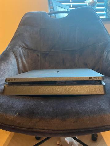 Playstation 4 beschikbaar voor biedingen