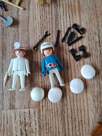 Vintage Playmobil, diverse thema's  beschikbaar voor biedingen