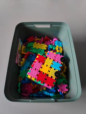 Clics bouwblokken speelgoed  beschikbaar voor biedingen