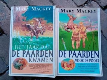 Mary mackey de paarden voor de poort - het jaar dat beschikbaar voor biedingen