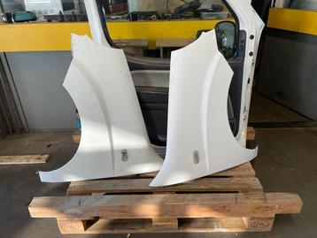 Fiat Doblo spatbord 2005-2010 wit IZGST beschikbaar voor biedingen
