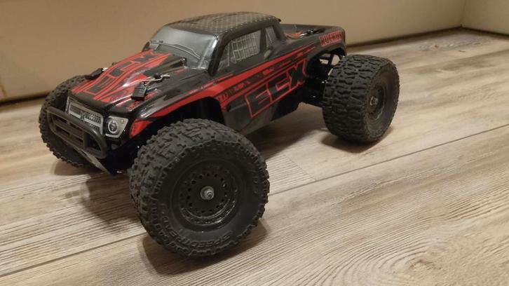 ECX Ruckus 4WD RTR, Hobby en Vrije tijd, Modelbouw | Radiografisch | Auto's, Gebruikt, Auto offroad, Elektro, Overige schalen