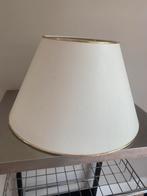 Roomwitte lampenkap met gouden randjes, Huis en Inrichting, Lampen | Lampenkappen, Ophalen of Verzenden, Zo goed als nieuw, Rond