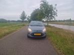 Ford Ka 1.2 69pk 2011 Grijs, Auto's, Voorwielaandrijving, Stof, 1242 cc, 4 cilinders