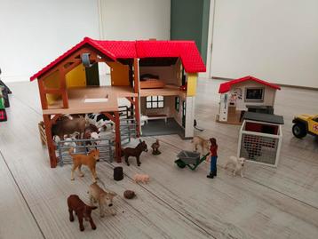 Sleich Boerderij Set, boomhut, dierenartspraktijk, tractor beschikbaar voor biedingen