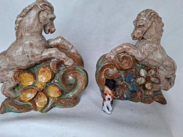 Handgemaakte Steengoed Paard.  Gesig. carel bernhard dericks beschikbaar voor biedingen