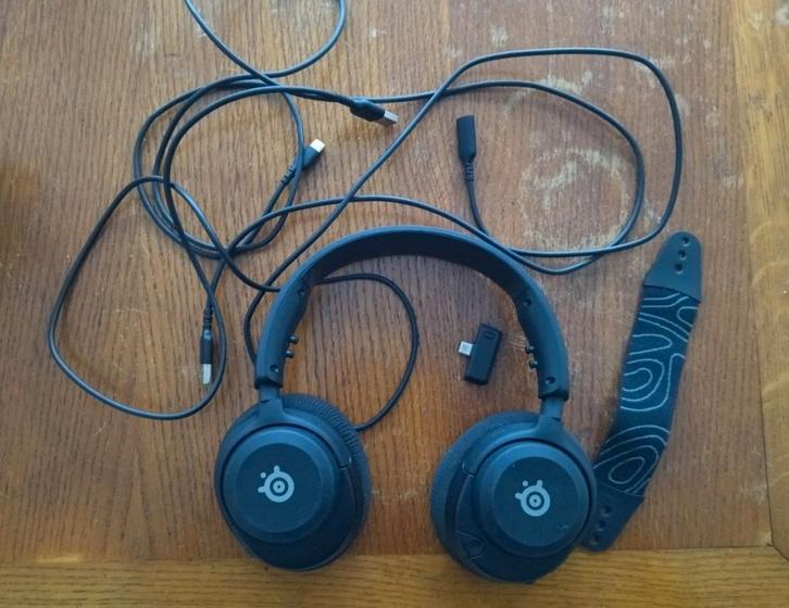 Steelseries Arctis Nova 5 Wireless Gaming Headset, Computers en Software, Headsets, Zo goed als nieuw, Over-ear, Draadloos, Gaming headset