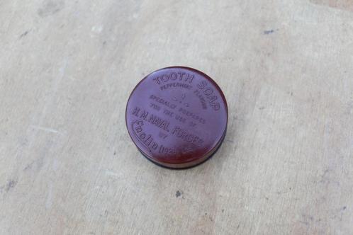 Brits Bakelieten Doosje Toothsoap Tandpasta Engeland Holdall, Verzamelen, Militaria | Tweede Wereldoorlog, Engeland, Ophalen of Verzenden
