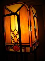 staande lamp in Tiffany stijl-glas in lood, Huis en Inrichting, Lampen | Vloerlampen, Ophalen, Zo goed als nieuw, Glas, Tiffany-Art Deco