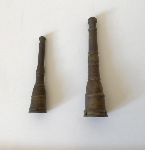 2 antieke koperen tuiten van kleine blaasbalgen.  € 12,00, Antiek en Kunst, Antiek | Koper en Brons, Verzenden